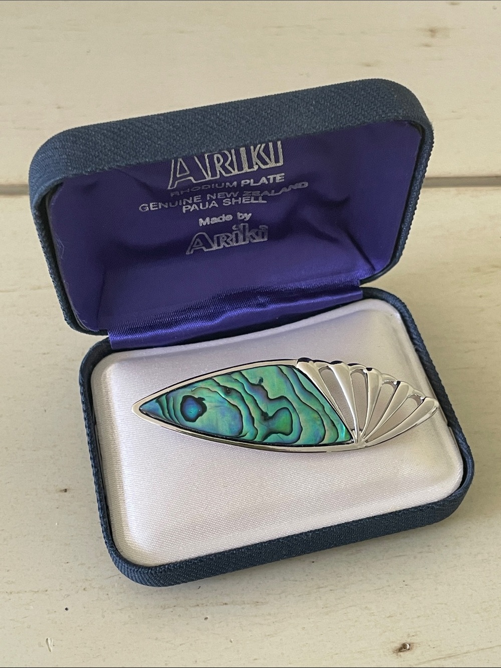 Ariki Paua Shell Brooch